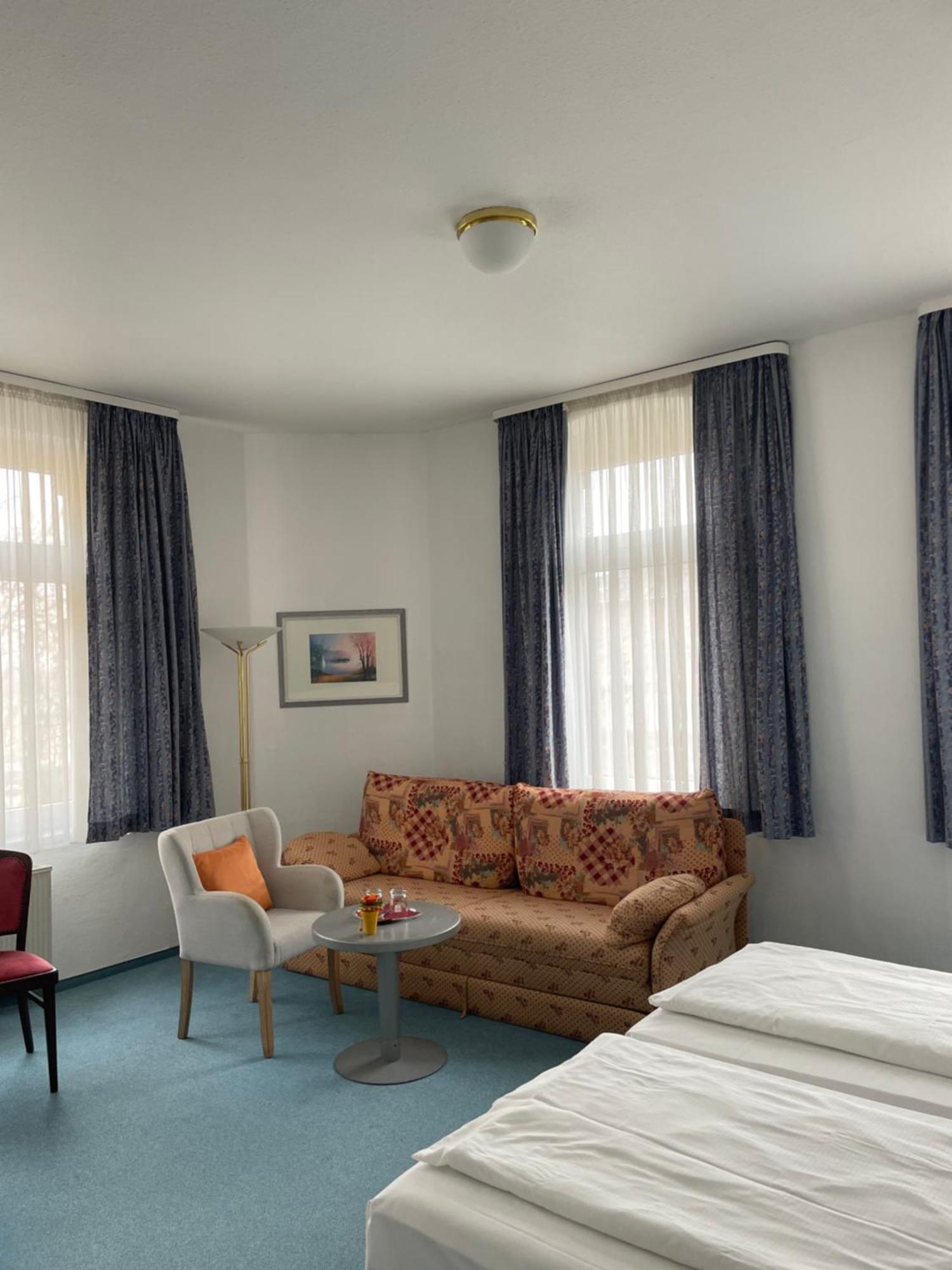 ארנשטאדט Hotel Krone מראה חיצוני תמונה